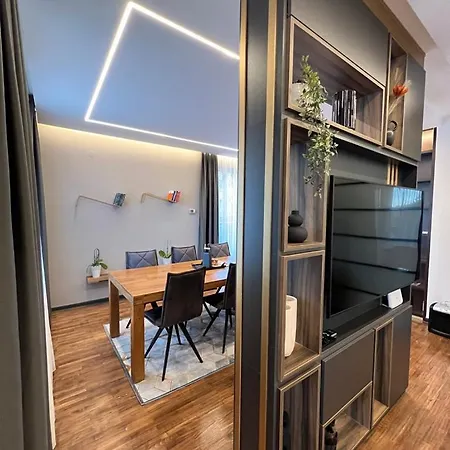 Pure Joy Apartment *